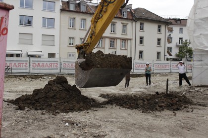 Symbolischer Spatenstich an der Gartenhofstrasse