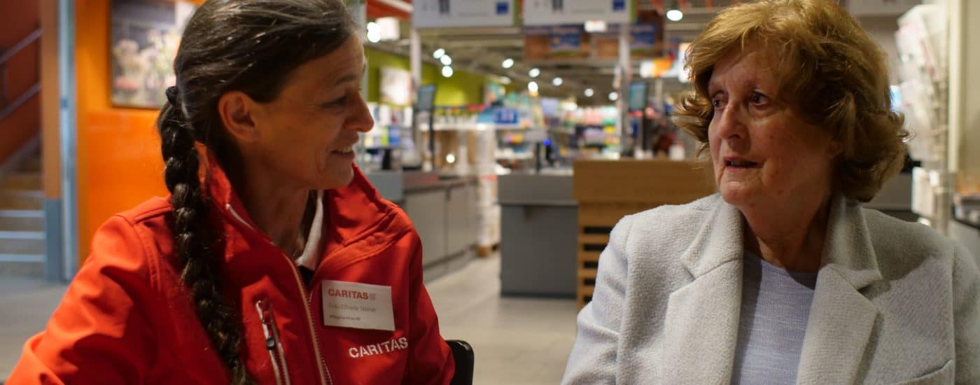 Caritas mit Projekt „Eine helfende Hand“ im Lochergut in Zürich präsent